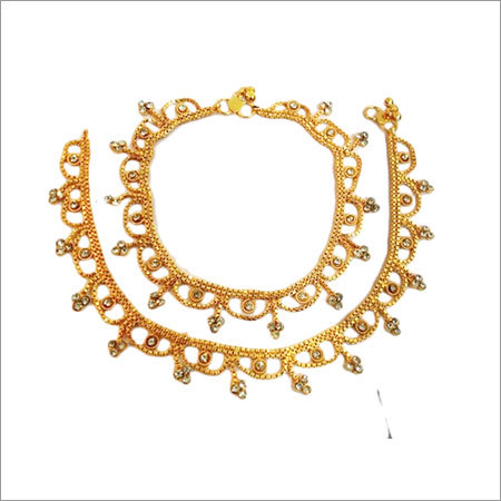 Designer Payal With DiamondJullahanging Beads