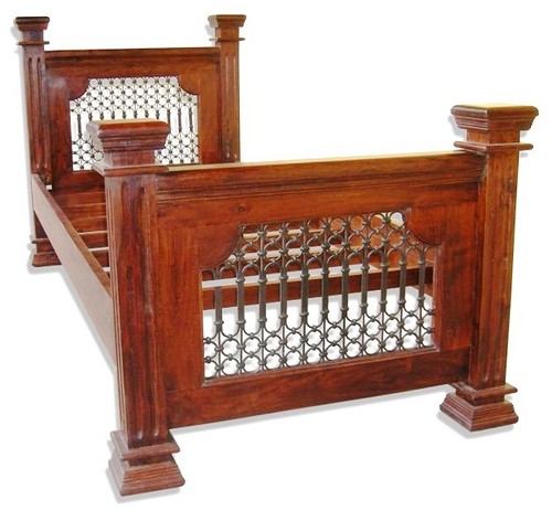 Jali Range Wooden Bed