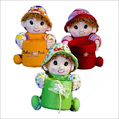 Synthetic Fiber Doll Pen Stand