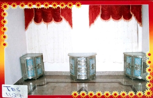 Corner Almirah Set
