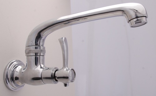 Sink Cock With Swivel Spout