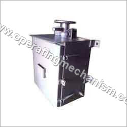 Operating Mechanism Reduction Gear Box Base Material: Galvanized Steel