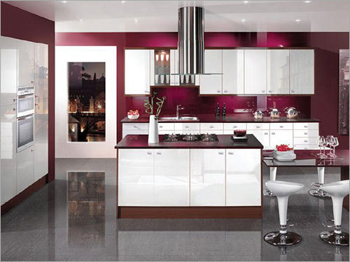 Fashionable Modular Kitchen