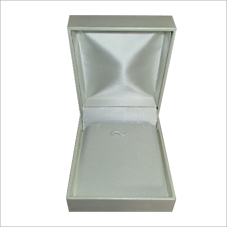 Paper Pendant Box