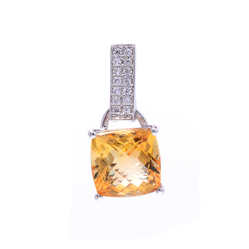  925 Sterling Silver Golden Topaz Pendant