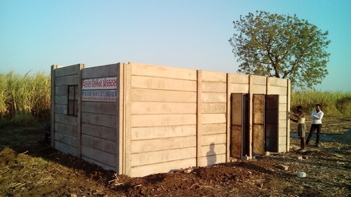Rcc Concrete Compound Wall