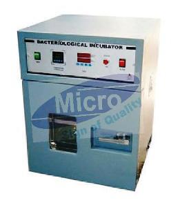 BACTERIOLOGICAL INCUBATOR