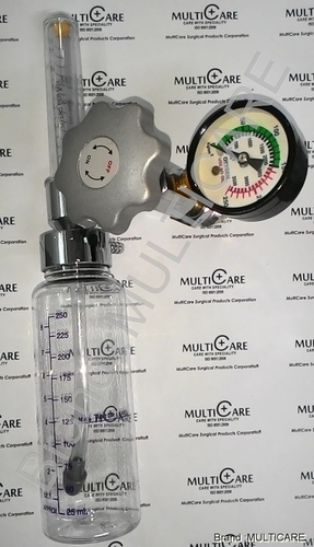 Oxygen Valve with Humidifier Bottle