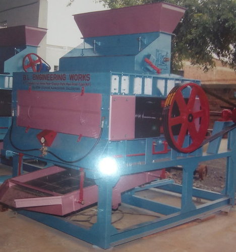 Flaker 2 Roll Machine