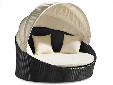 Outdoor Daybed