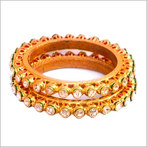 Kundan bangles