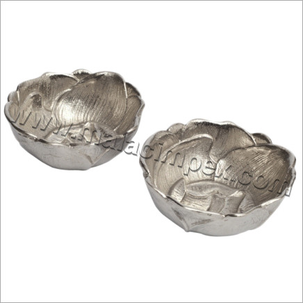 Tulip Silver Aluminum Bowl