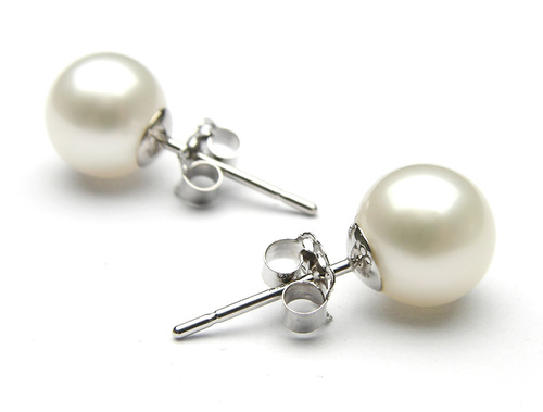white pearl earrings