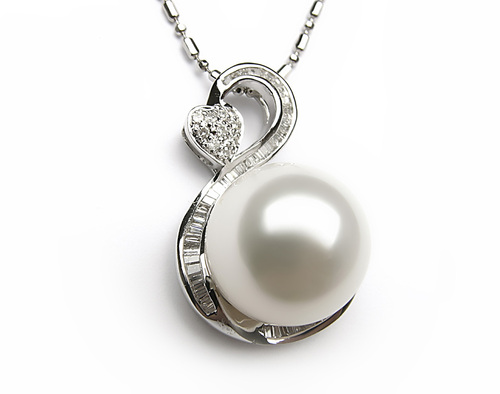 pearl pendants