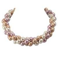 Shell Pearl Necklace