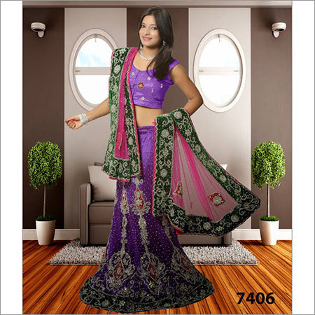 ghagra choli embroidery