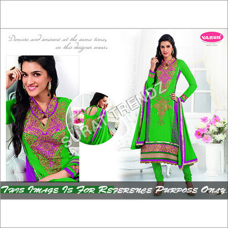 Fashnable Aanarkali suits