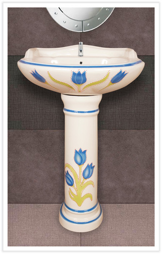 pedestal sink