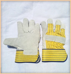 Canadian Hand Gloves