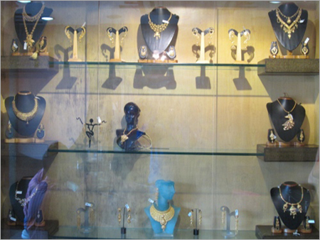 Gold Earrings Jewellery