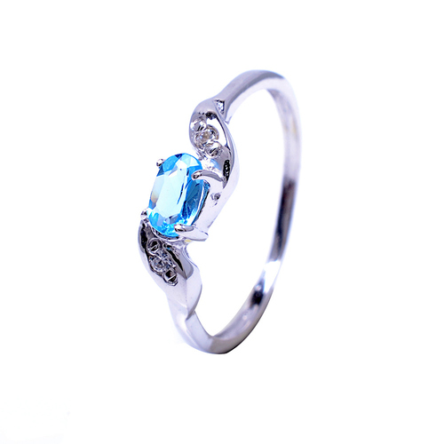 Blue Topaz & Zirconia Ring