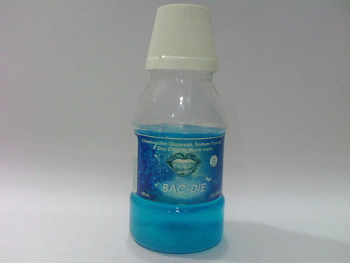 क्लोरोक्साइडिन ग्लुकोनेट सोडियम फ्लोराइड और जिंक क्लोराइड आवेदन: माउथ वॉश