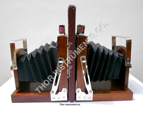 ANTIQUE CAMERA - Bookend-Brown/silver Finish