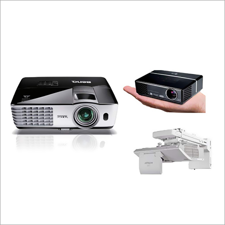 Multimedia Projectors By DIGITECH SYSTEMS