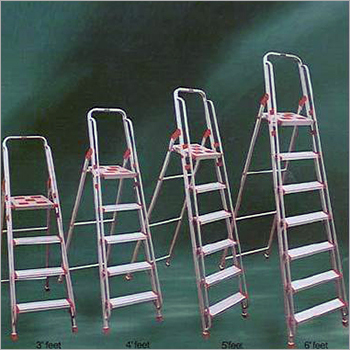 Railing Step Ladder