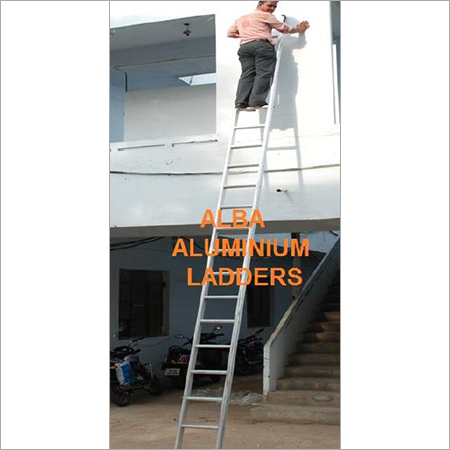 Single Wall Ladder