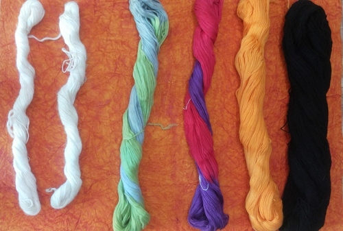 wool dyed yarn