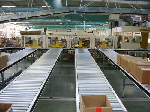 Warehouse Chain Conveyors By STAR MATERIAL HANDLING PROJECTS