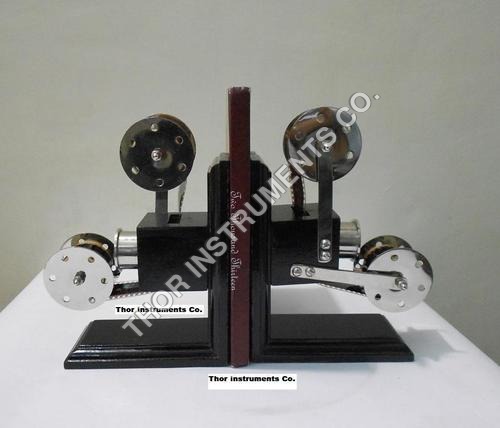 Hollywood Film Decor BOOKEND PROJECTOR BLACK