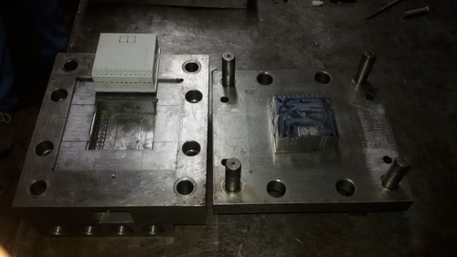 Injection Moulding Dies