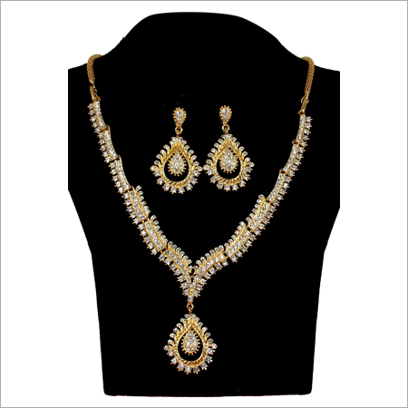 Artificial Necklaces
