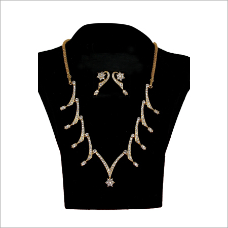 Fancy Artificial Necklace Sets