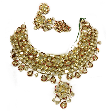 Elegant Necklace Set