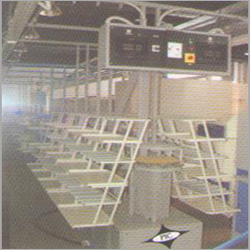 Automatic Shoe Conveyor - Steel 6Ft Height 10Ft Length 5Ft Width 220V Power | Durable Easy Operation High Efficiency Low Maintenance Reliable Safe Transfer