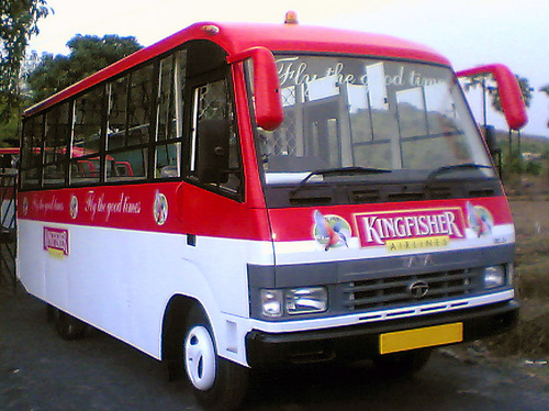 Bus - Tarmac