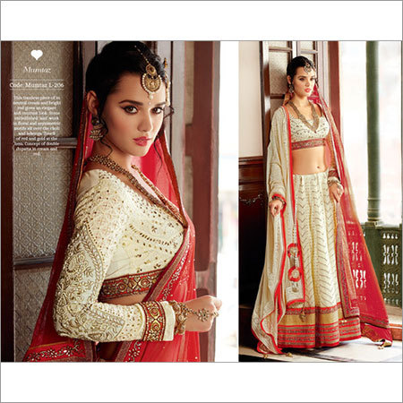 online engagement lehnga