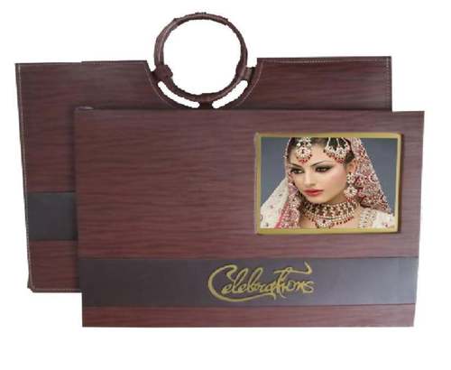 Bag With Cover - Rexine Material Maroon Color - Material: Wood