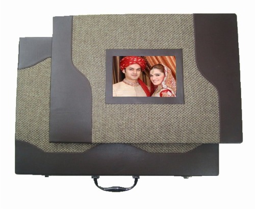Stylish Wedding Photo Album Cover - Color: Black-Grey