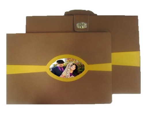 Album Boxes & Covers - Color: Brown-Yellow