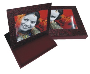 Picture Album Holder - Color: Maroon