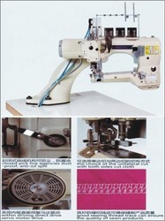 Four Needle and Six Thread Feed Off Arm Industrial Flat Lock