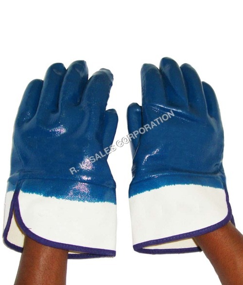 OIL RESISTANT GLOVES