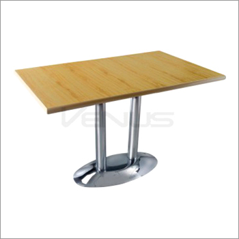 Outdoor Restaurant Tables