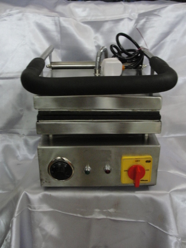 Sandwich griller for hotels and restaurants