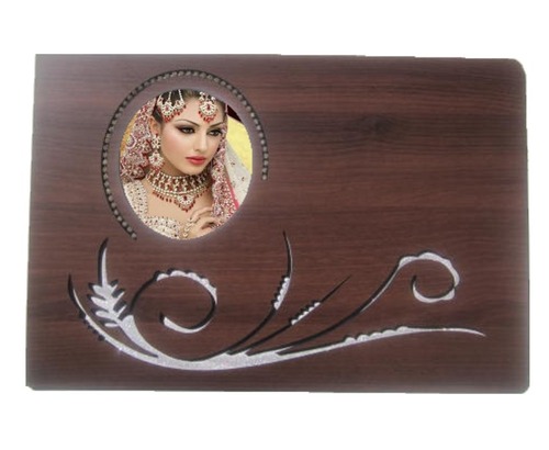 Modern Wooden Wedding Album Cover - Color: Brown