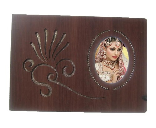 Brown Wooden Wedding Album Cover - Material: Wood
